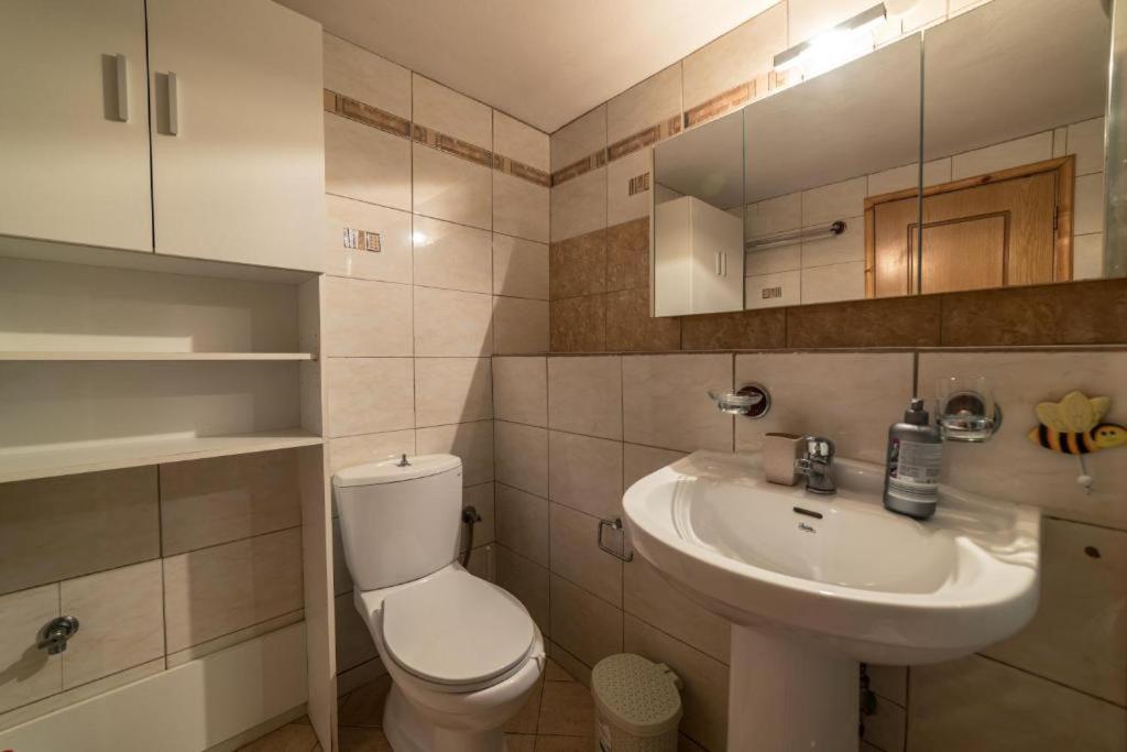 Menecrates Rustic - San Matteo Apartment Agios Matthaios  ภายนอก รูปภาพ