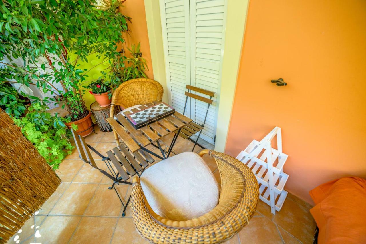 Menecrates Rustic - San Matteo Apartment Agios Matthaios  ภายนอก รูปภาพ